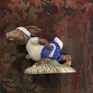 Jogging Bunnykins Small Bunny Figurine